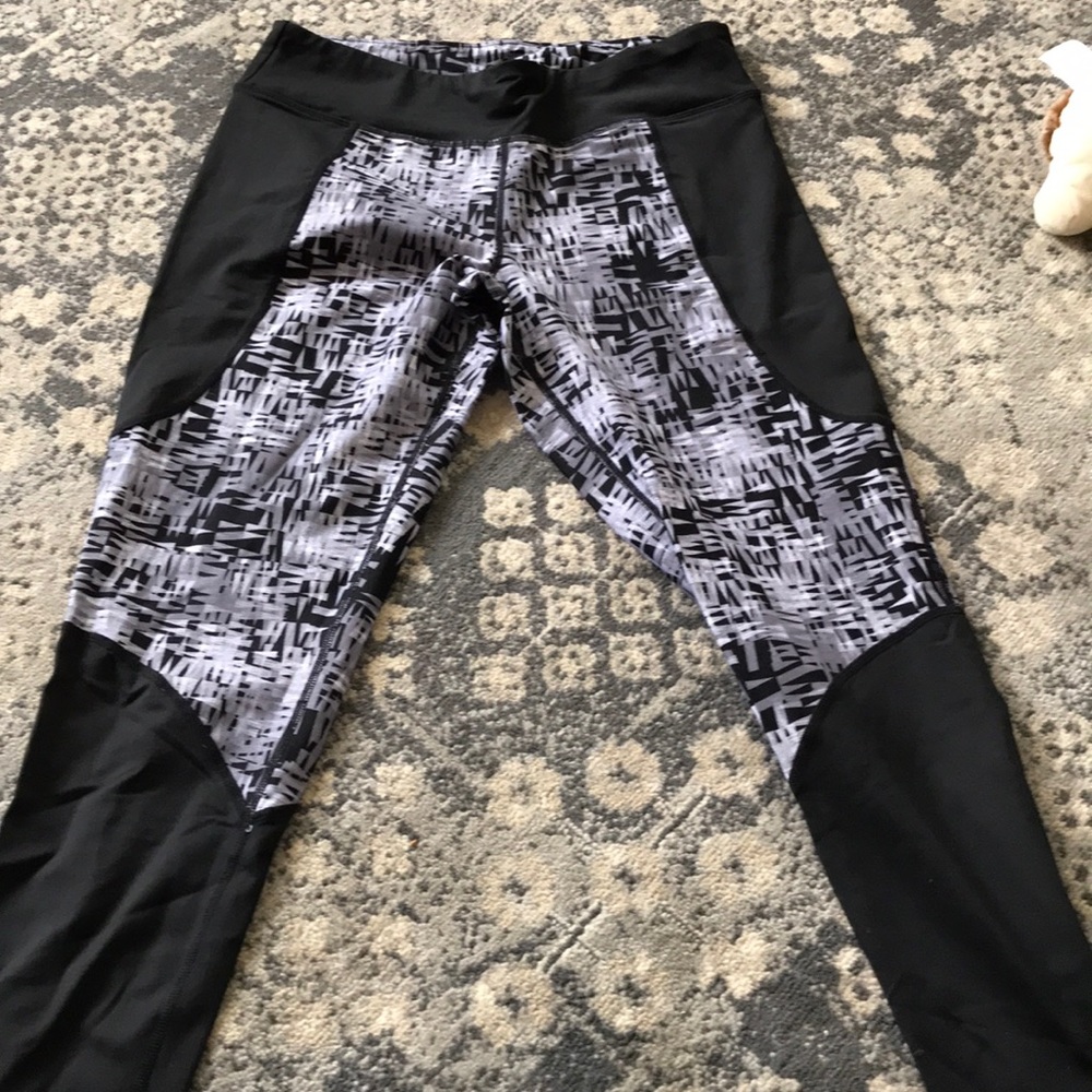 The Loft Lou & Grey Leggings